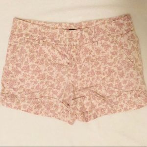 Level 99 - Size 29 - Pink and purple floral short